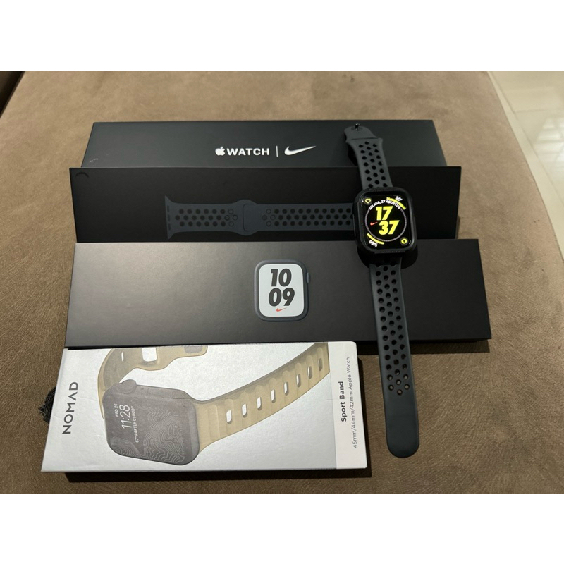 Apple Watch 7 Nike Seris