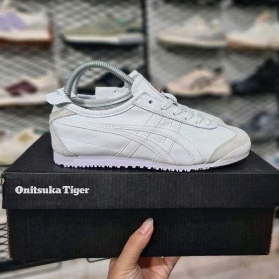 EOS - Sepatu Sneakers Onitsuka Tiger Mexico Triple/Full White