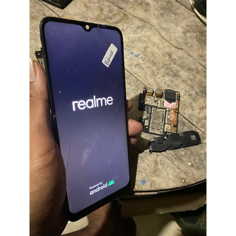 Realme 5 Matot