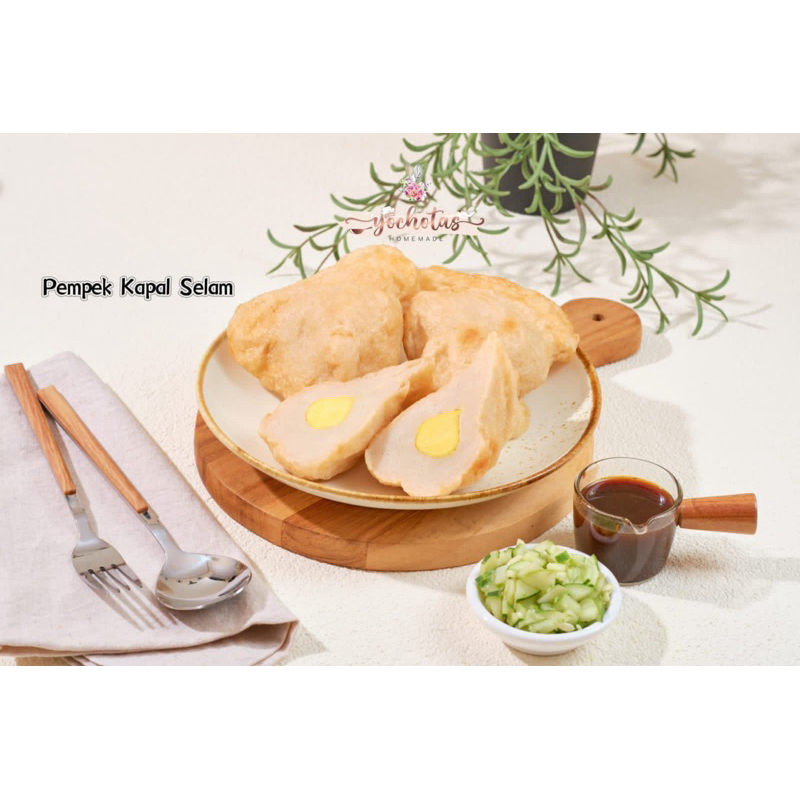 

Pempek Kapal Selam Ikan Tenggiri Frozen Homemade