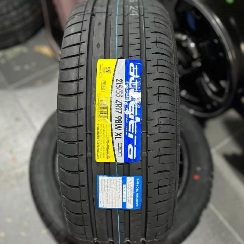 ban 215 55 r17 merk accelera kondisi baru