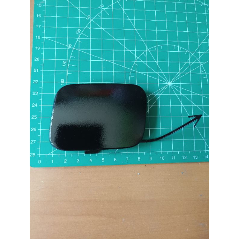 derek tutup bumper bemper depan Nissan livina hitam original