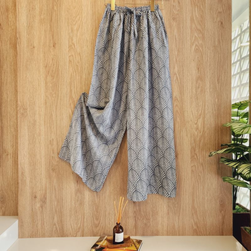 KULOT KIPAS KERANG JUMBO XXL. CELANA BALI RAYON. CELANA KULOT BALI