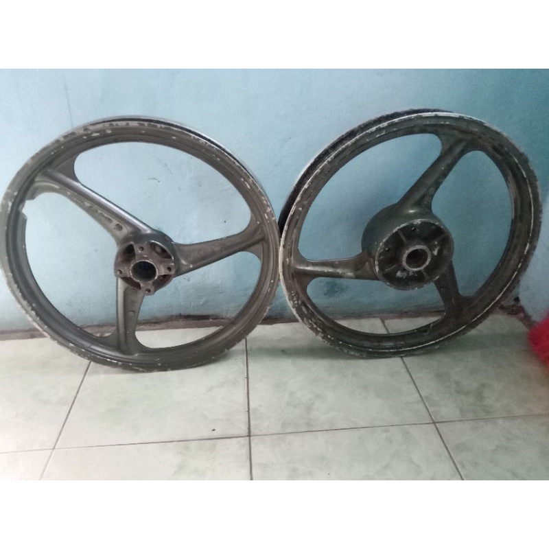 velg velek palang 3 enkei FizR F1zr