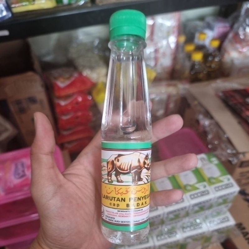 

Larutan Cap Badak Penyegar 1 Botol 200ml