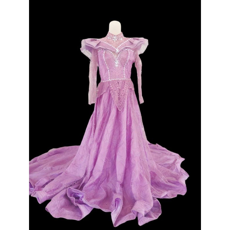 Gaun pengantin preloved