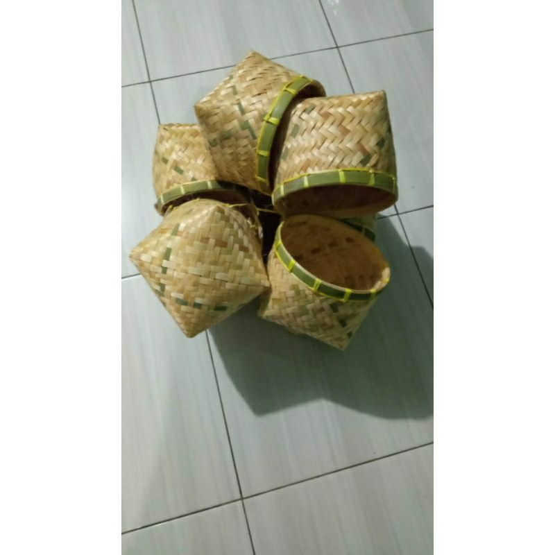 Tompo diameter 15/16cm / phiti / besek/wakul bambu / Tumbu / anyaman bambu hampers bambu brkah