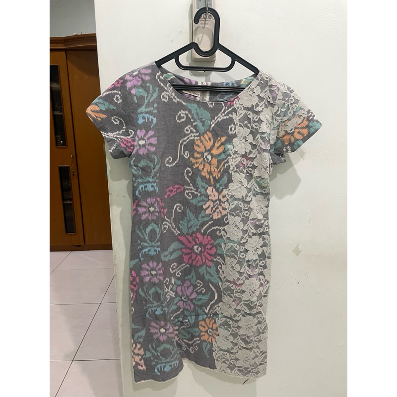 PRELOVED Batik Kultur Dea Valencia