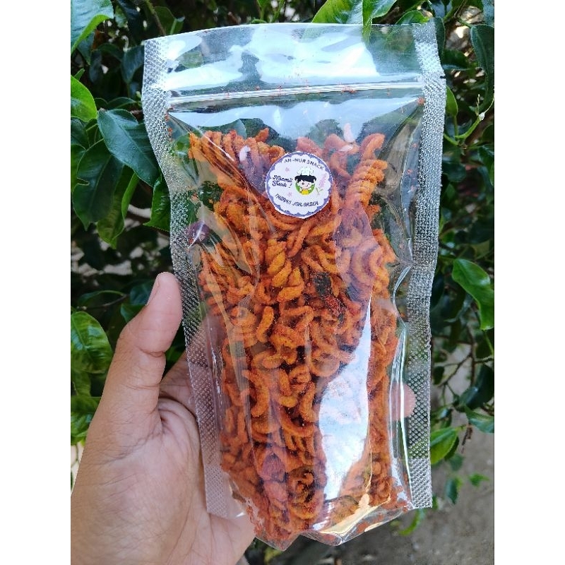 

Makaroni spiral daun jeruk kemasan hemat 3ribuan
