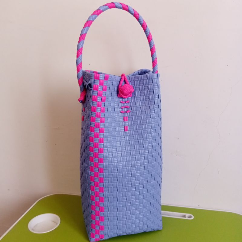 Tempat Botol Minum/cocok buat souvenir/wadah botol/ada kancingnya
