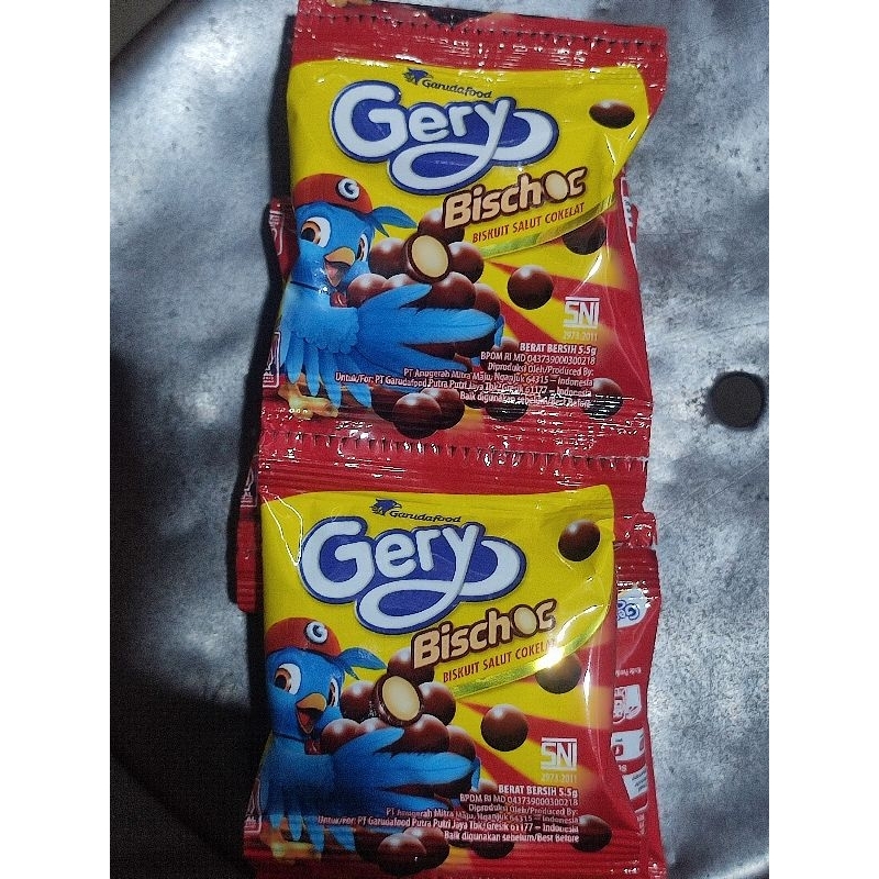 

Gery Bischoc Biskuit Salut Cokelat 1 Renteng Isi 10pcs