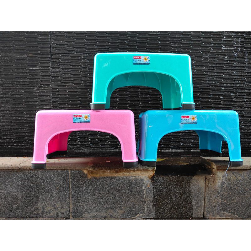 PROMO KURSI KONGKOK LION STAR, KURSI SEGI LION STAR,KURSI JEPANG LION STAR, BANGKU JONGKOK, KURSI JO