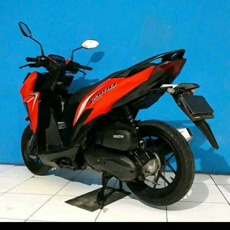 Ready kendaraan motor bekas tarikan leasing honda vario 150 cc tahun 2021