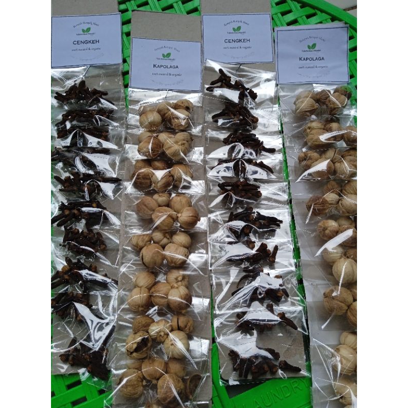 

Rempah-rempah Alami/Cengkeh/Kapolaga