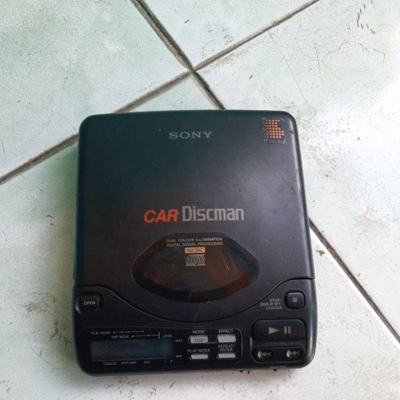 Discman car sony D-808K