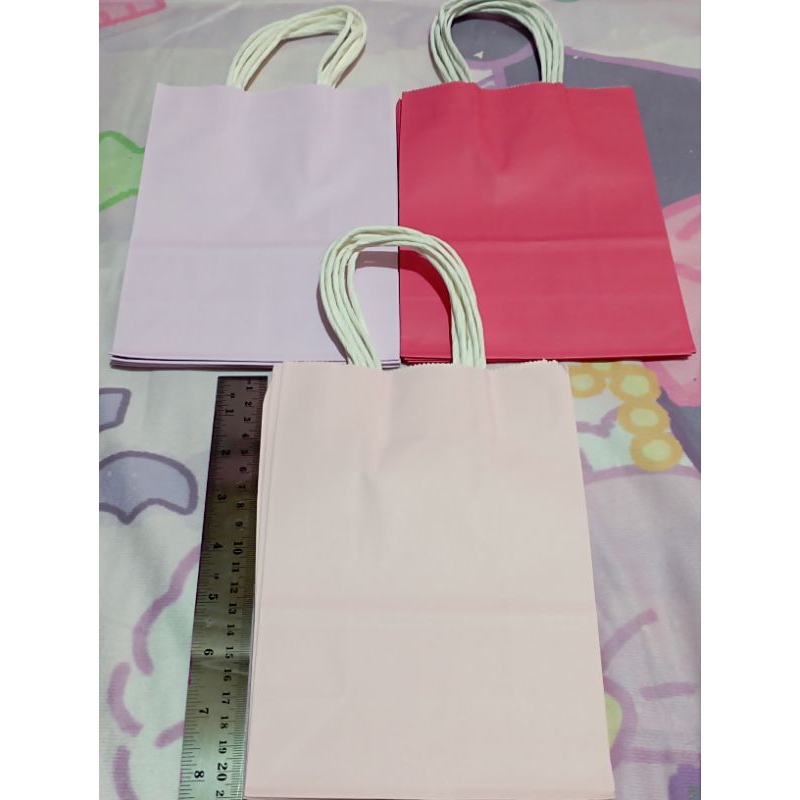 

A6 Paperbag Tas Kado Warna Polos 21cm x 15cm
