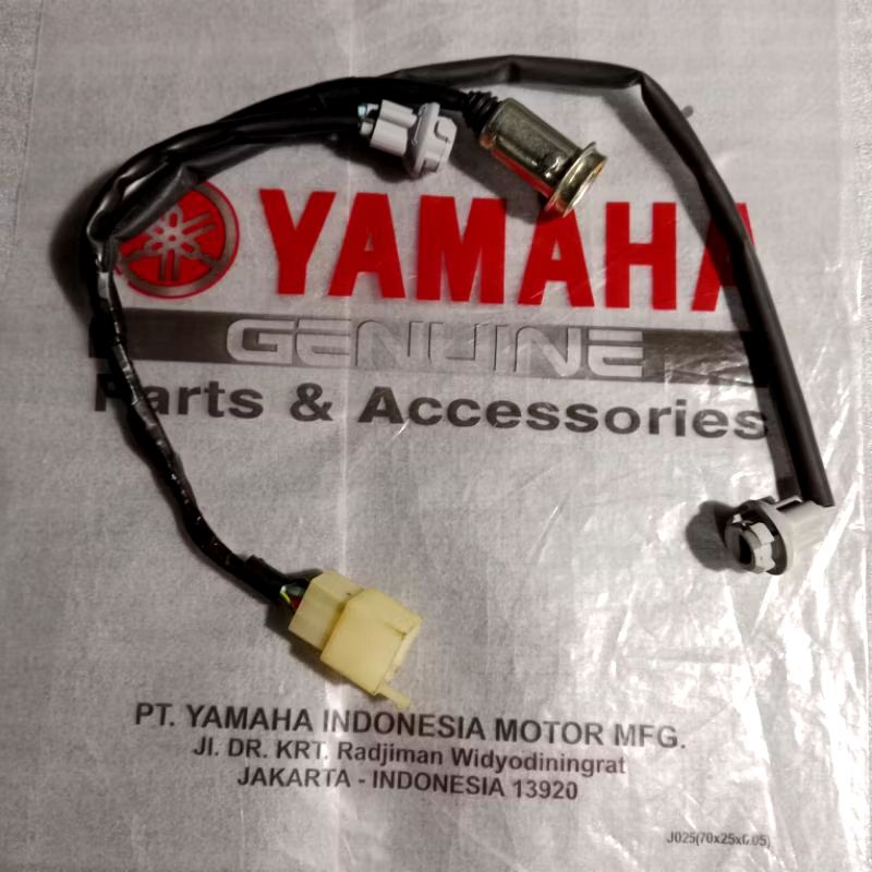 Soket fiting lampu belakang stoplamp mio J / Mio GT