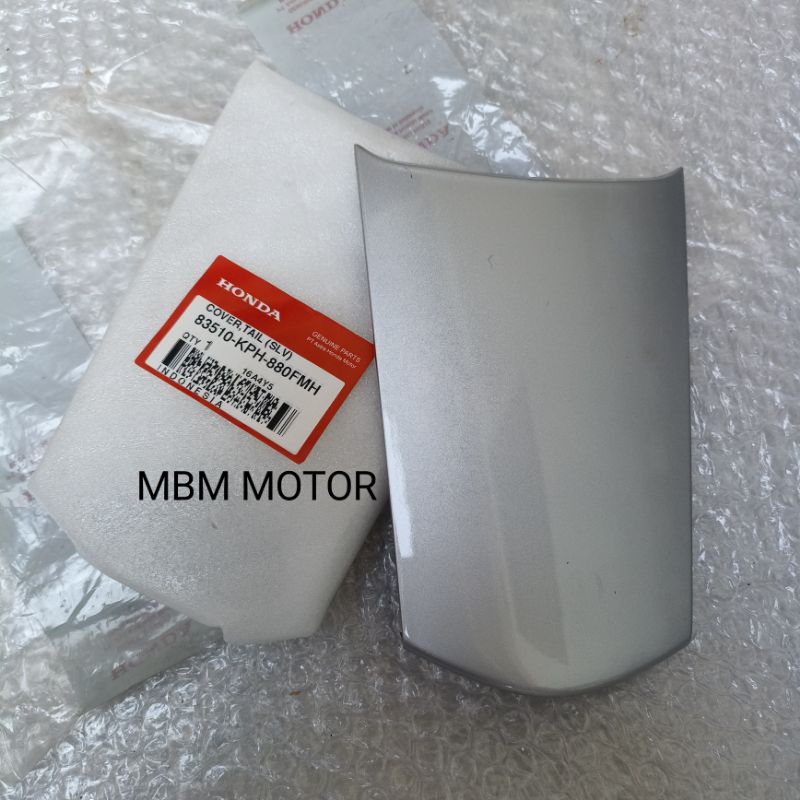 COVERTAIL COVER TAIL SAMBUNGAN BODI BODY HONDA KHARISMA KARISMA D125 D 125 SILVER ORI AHM 83510-KPH-