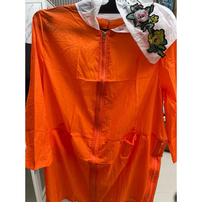 Jaket Olahraga Motif Bunga