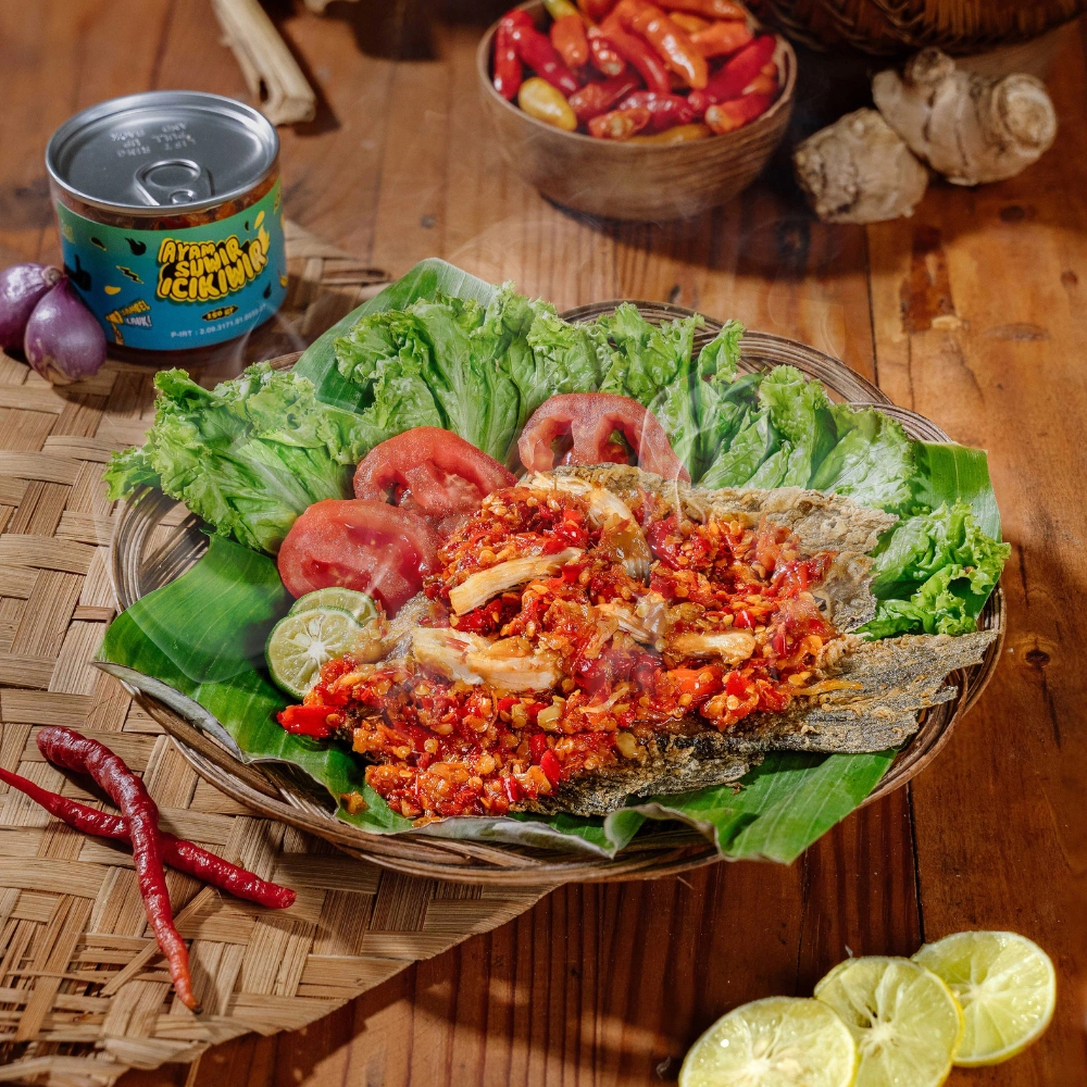 

Eat Sambel Paket Hemat Isi 4 Kaleng - Cumi Ciamik / Cakalang Rindu / Teri / Ayam Suwir 150 gr