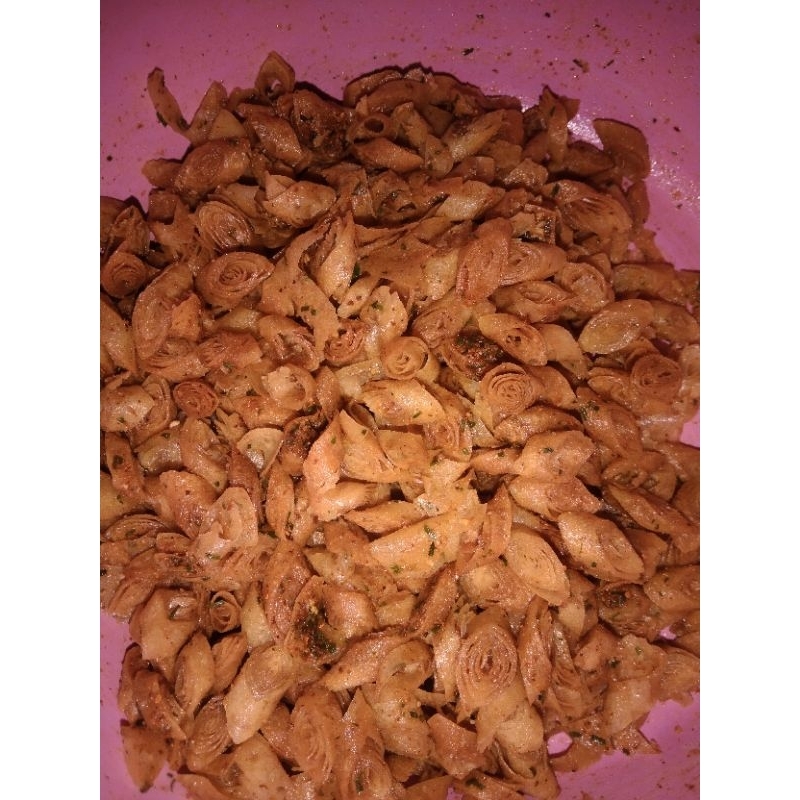 

Lumpia pedas daun jeruk 500grm