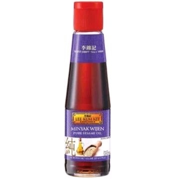 

minyak wijen lee kum kee pure sesame oil 207ml