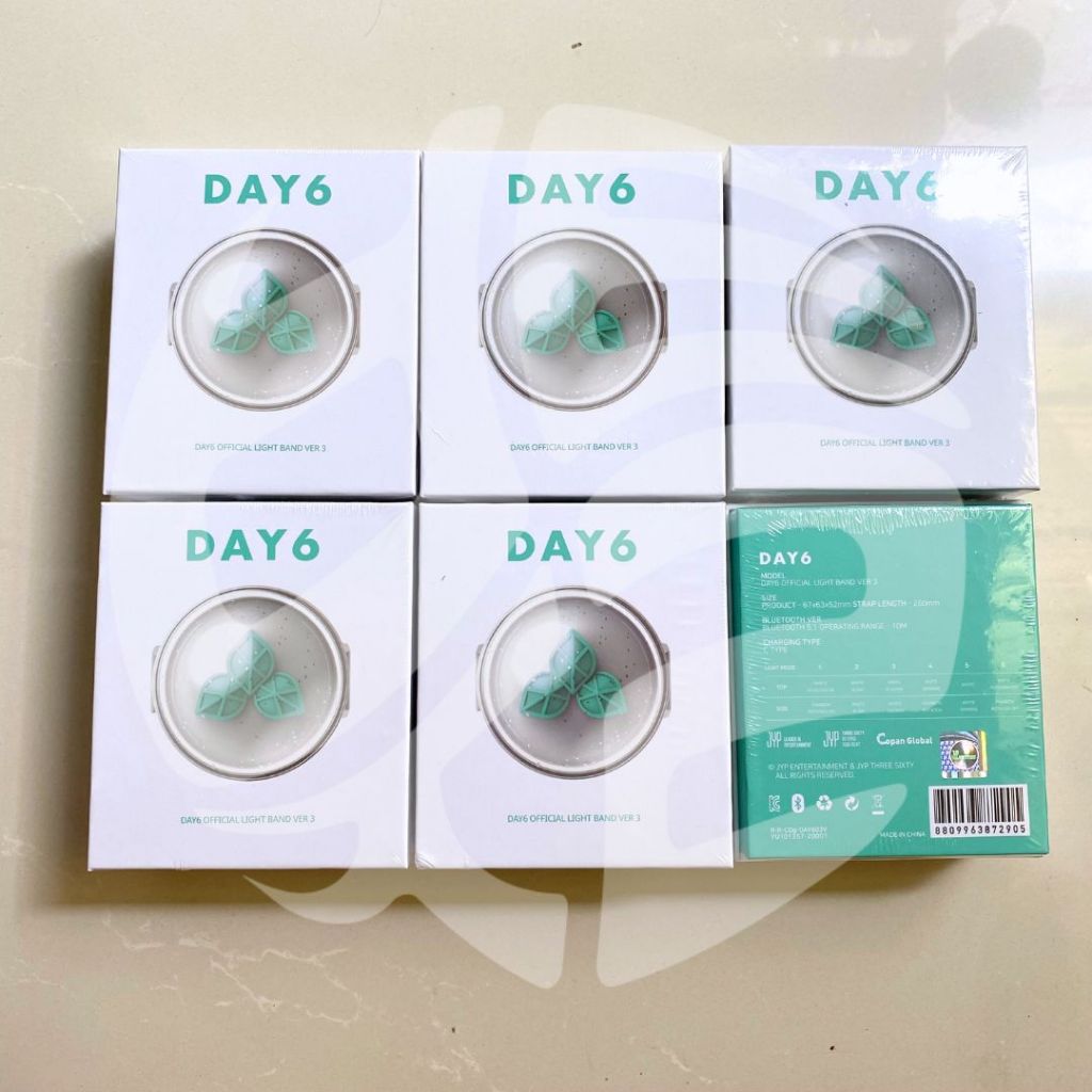 [READY] DAY6 Official Light Band Versi 3 (TANPA POB Photocard) Forever Young Konser Jakarta