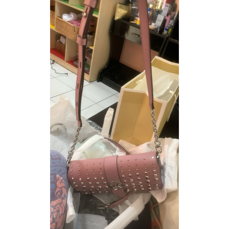 Michael kors preloved