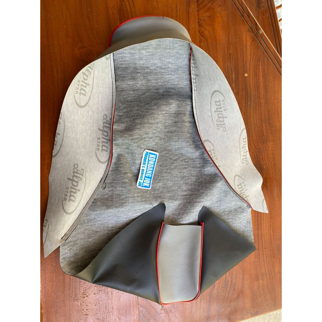 Kulit/Cover jok mio 5vv thailand/kain jok 5vv Thailand