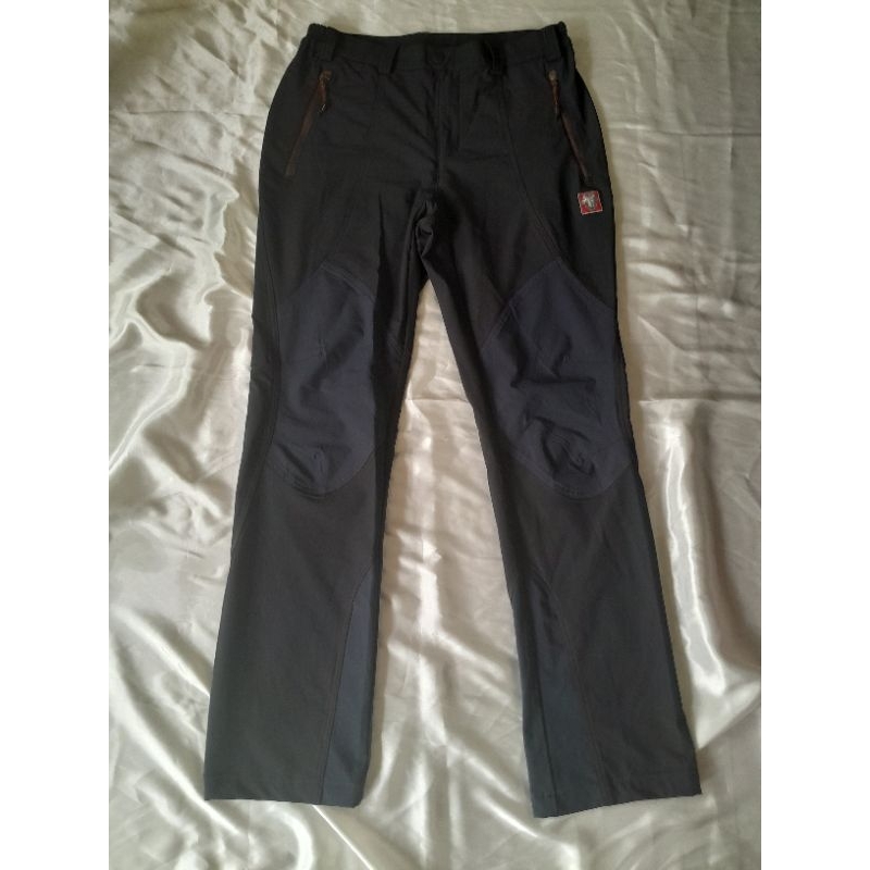 CELANA OUTDOOR BLACKYAK ORIGINAL