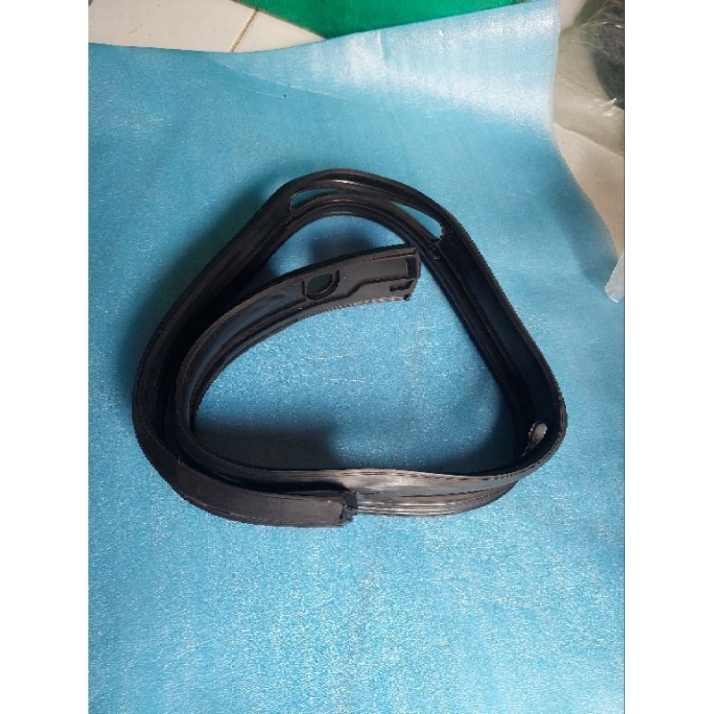 karet ganjel frame kaca hardtop karet prim kaca depan hardtop 2f 63168-90306