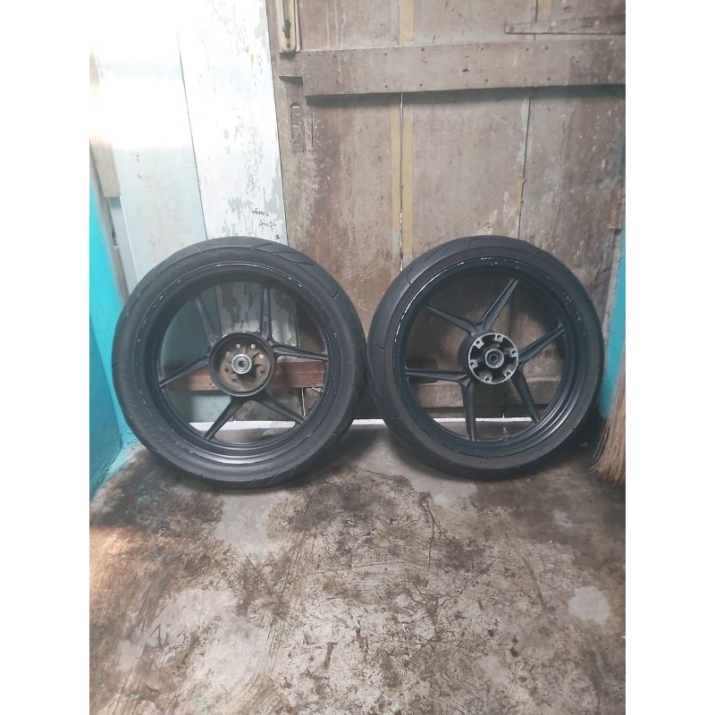 Velg d/b chemco bekas yamaha scorpio z/new tinggal pasang