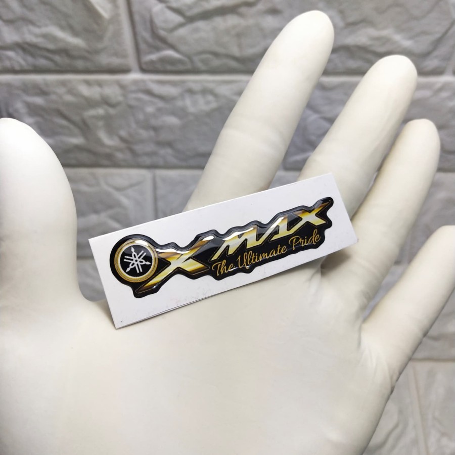 Stiker timbul XMAX