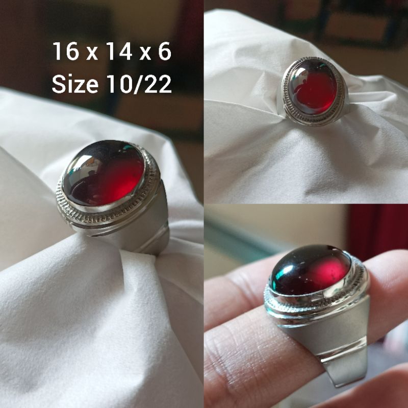 Natural red garnet Srilanka
