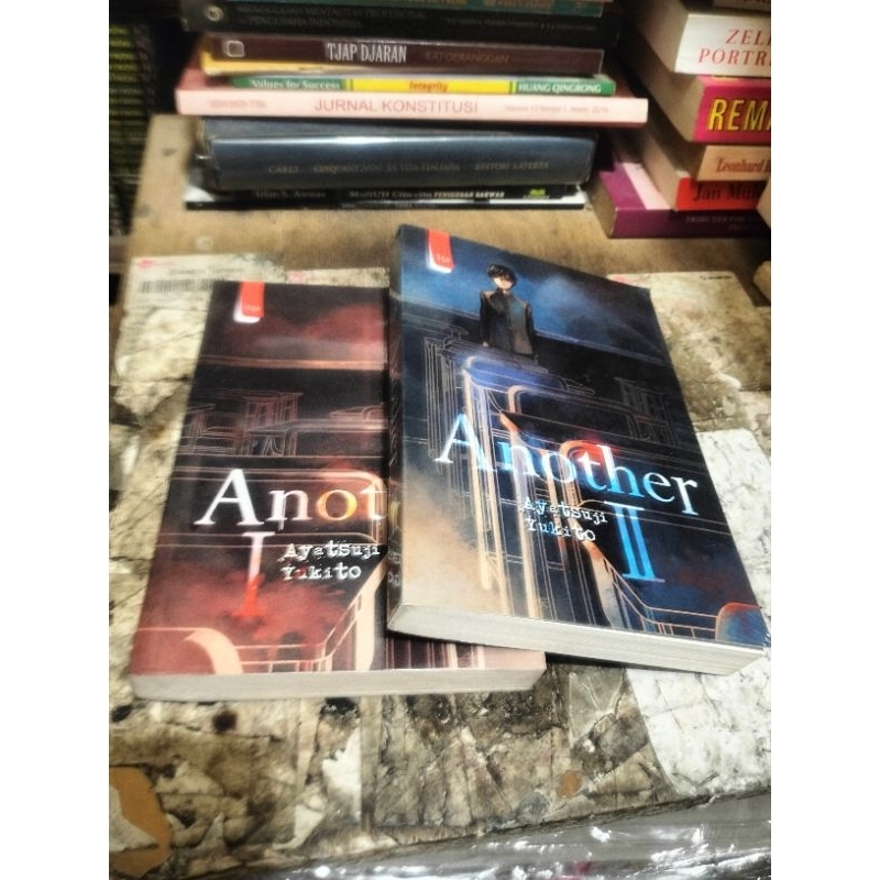 Novel ANOTHER 1-2 by Ayatsuji Yukito
