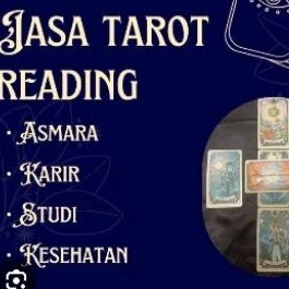 READING TAROT