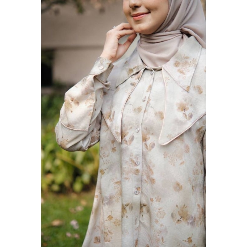 FLOWER BLOUSE KOREA STYLE / FLOWER BLOUSE MOTIF BUNGA / ZIERA BLOUSE MOTIF