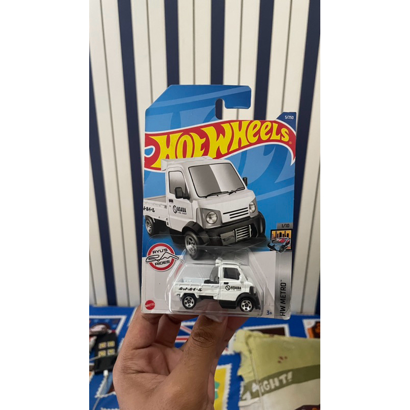Hot Wheels Mighty K Putih