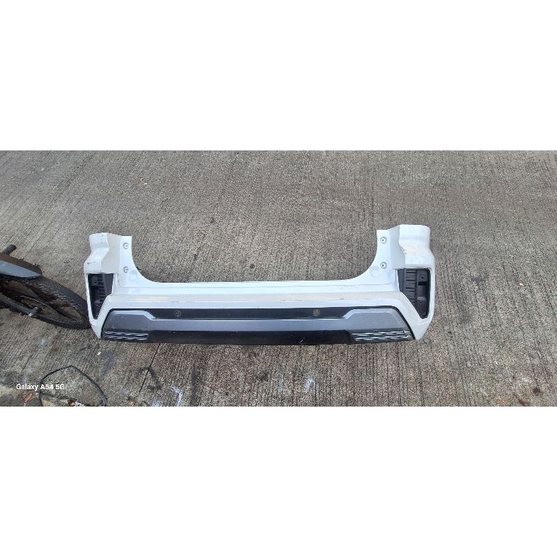 bemper belakang xpander ultimate 2022 2023 2024