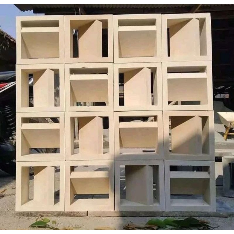 roster beton minimalis, loster beton lubang angin, pager rumah, ventilasi udara