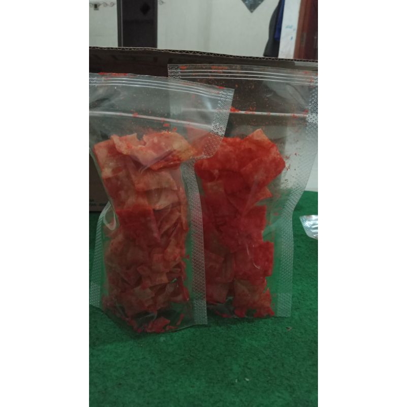 

kripik pangsit balado