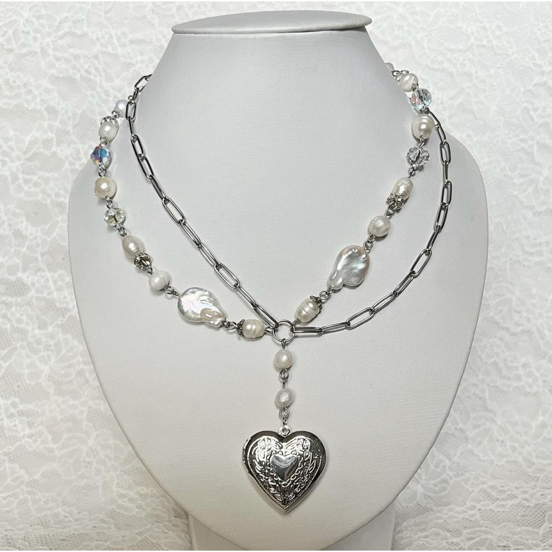 Heart locket pearl necklace