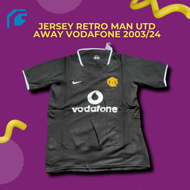 BAJU BOLA RETRO MANCHESTER UNITED AWAY HITAM 2003/24