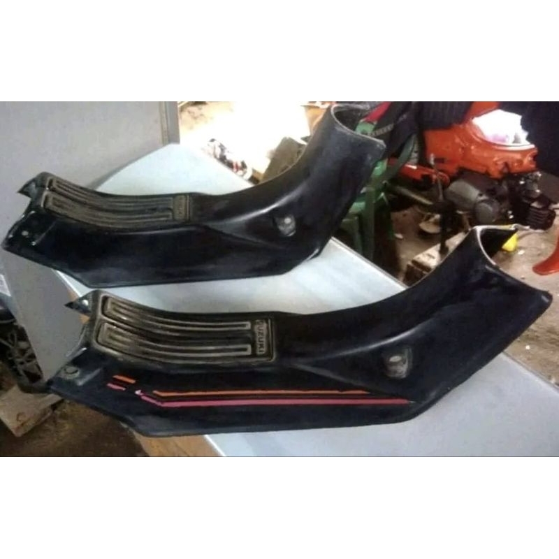 LEGHSIL TENGAH SUZUKI RC80 RC100 ORI