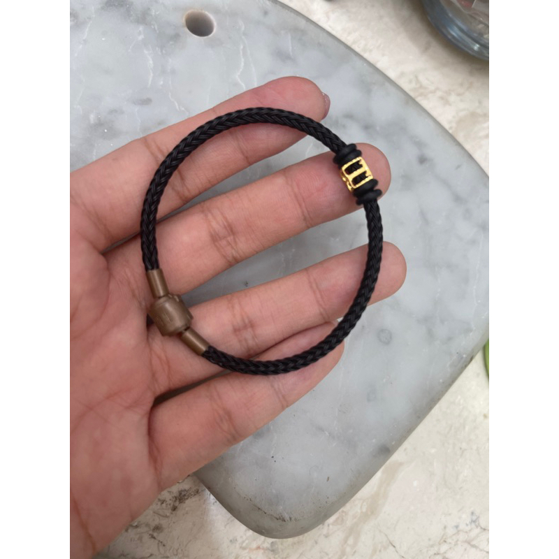 Liontin emas asli kadar 875 huruf t kotak kecil