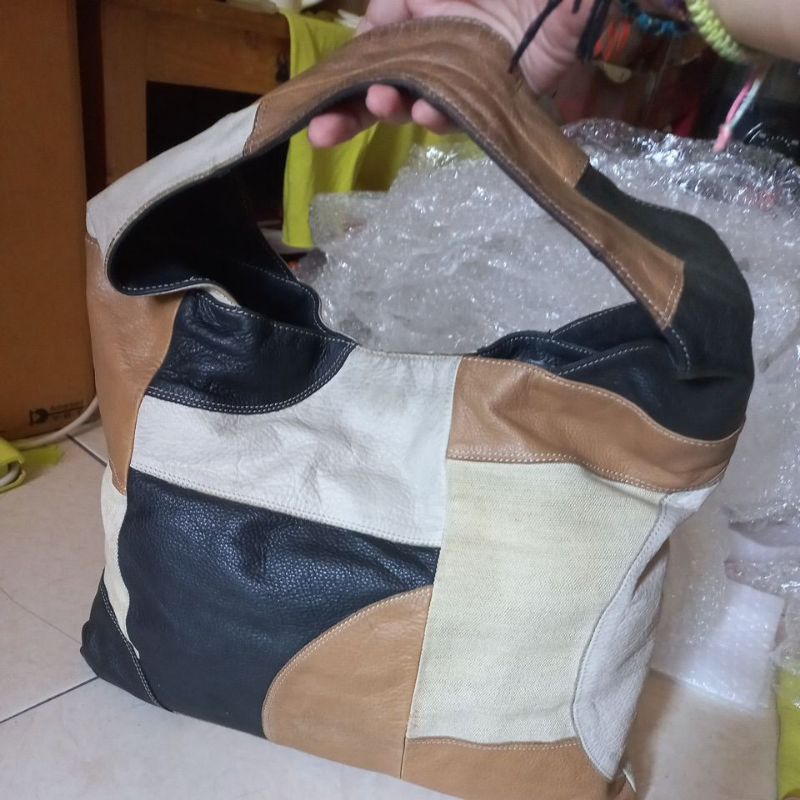 Anne Klein Shoulder bag