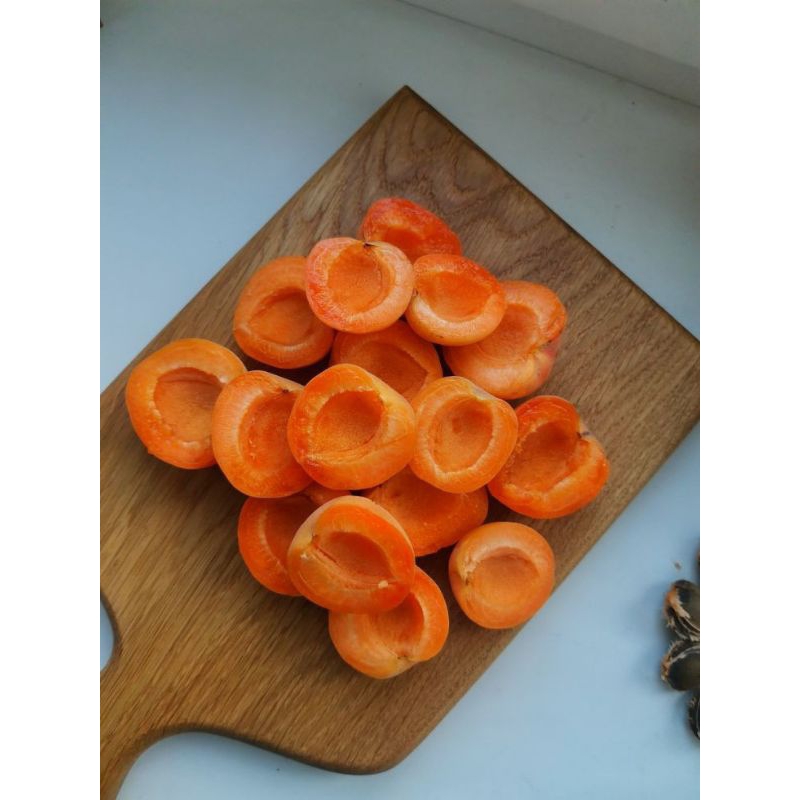 

REPACK 500gr- Buah peach/ persik/ rupas frozen IQF/ buah peach buah rupas buah persik