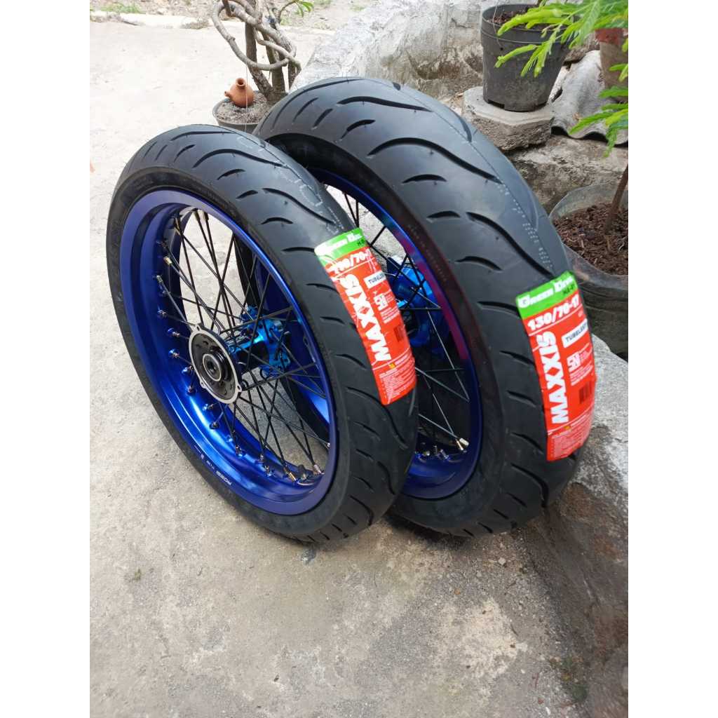 Ban Set Supermoto Yamaha WR 300/350 Ban Maxxis Ukur 110 dan 130 Ring 17