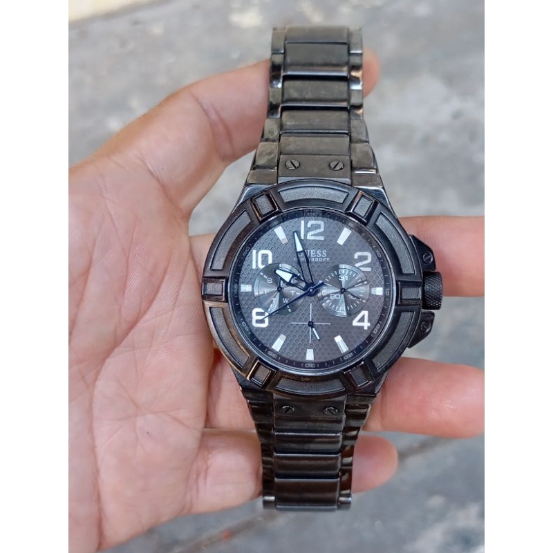 jam tangan guess W0218G1 multifungsi second bekas original