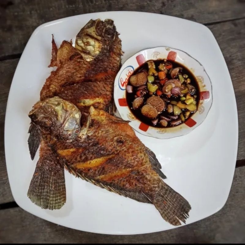 

IKAN MAS GORENG SAMBAL KECAP